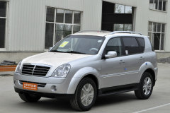 2011款 2.0T 兩驅精英導航版?雷斯特油耗多少?雷斯特購車手冊