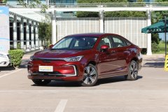 北京EU7?2022款 逸風(fēng)版外觀漂亮不?北京EU7購車手冊