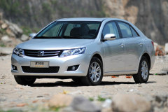 眾泰Z300?2014款 新視界 1.6L 版自動尊貴型空間大嗎?眾泰Z300購車手冊