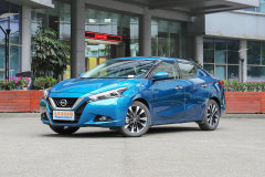 藍(lán)鳥?2020款 1.6L CVT炫酷版內(nèi)飾怎么樣?藍(lán)鳥購車手冊