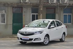 海马M3 2013款 1.5L 自动旗舰型外观设计怎么样 海马M3购车手册