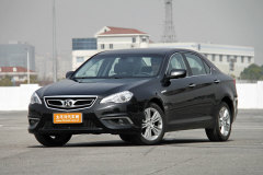 2013款 2.0T 豪華版?紳寶D70外觀好看嗎?紳寶D70購車手冊