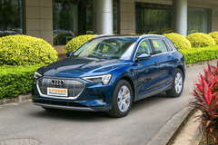 奥迪e-tron 2022款 Sportback 55 quattro 限量版 奥迪e-tron(进口)空间怎么样 奥迪e-tron(进口)购车手册