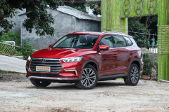 2019款 1.5T 四驅性能版舒適型?宋Pro新能源有哪些細節?宋Pro新能源購車手冊