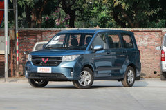 2020款 1.5T?五菱宏光PLUS內(nèi)飾怎么樣?五菱宏光PLUS購(gòu)車手冊(cè)