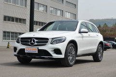 2019款 GLC 260 4MATIC 豪华型 奔驰GLC有什么功能 奔驰GLC购车手册