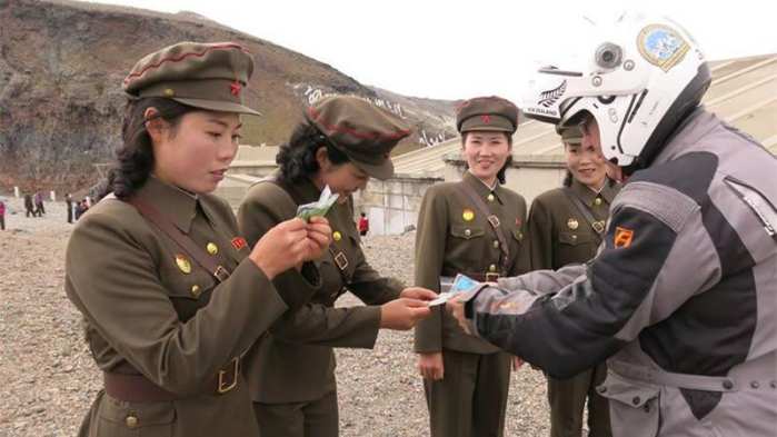 朝鲜宣布改革开放，一起去平壤怀旧自驾思密达！
