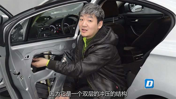 后排無鋼板保護，觀致3的“五星”碰撞毫無意義！