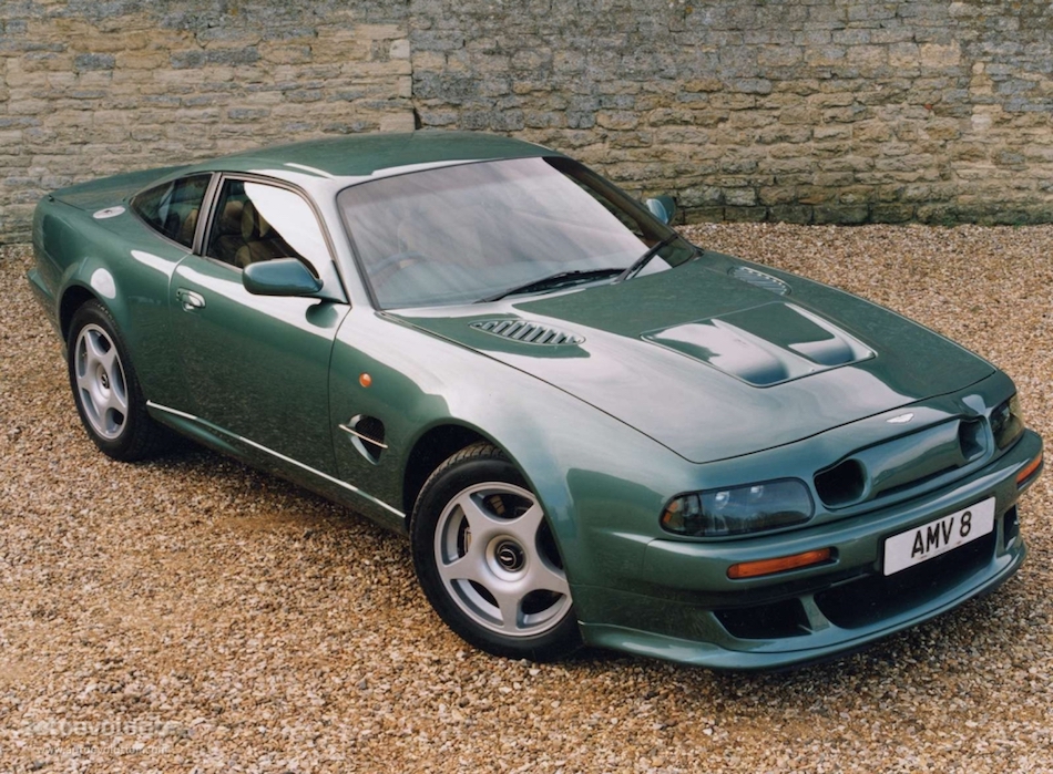 90年代的经典复刻，阿斯顿马丁 V12 Vantage V6