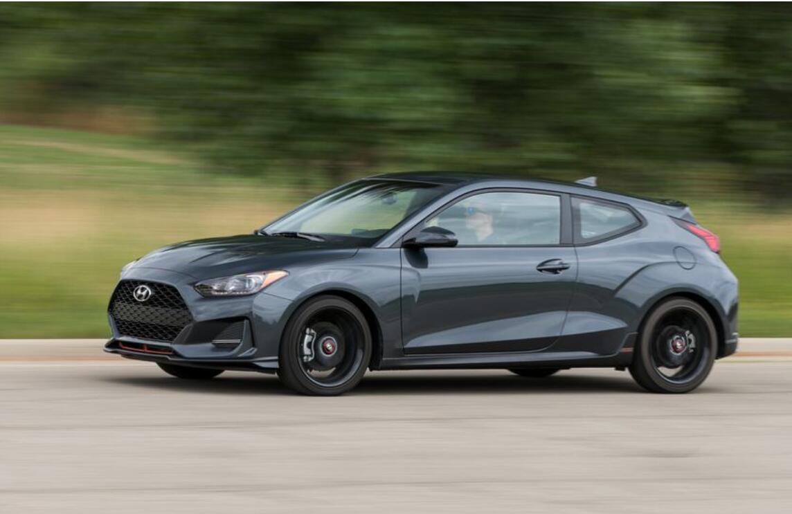 2019年現(xiàn)代Veloster Turbo R手動版-完美的