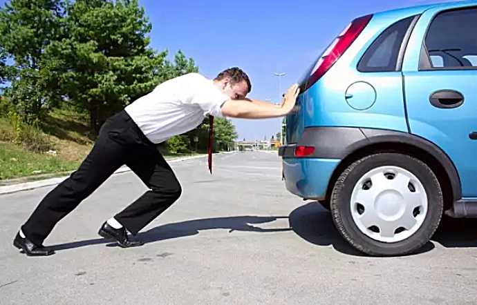 汽車經常熄火，原因竟是……