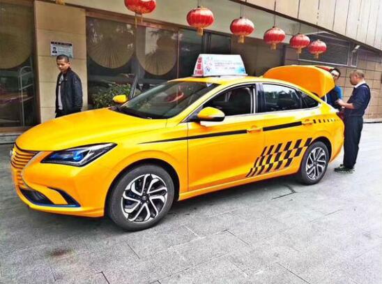 后鈴木時代“拓兒車”何去何從？“重慶黃”逸動EV460現(xiàn)身