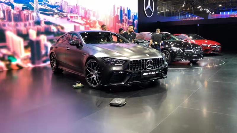 AMG GT 4門僅僅是多了兩個門嗎