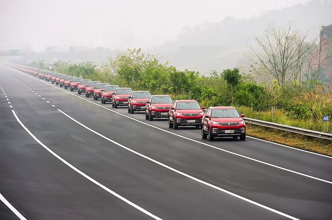 55辆车自动驾驶巡游，长安汽车创吉尼斯世界纪录