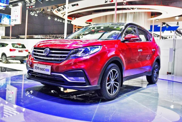 8萬元買七座SUV！帶天窗，保修七年！你還奢求啥？