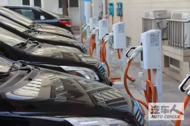 【汽車人】1月純電動(dòng)車勁增188%，“鋰礦雙雄”卷土重來