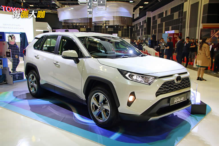 直击2020款丰田RAV4 大改后更显年轻运动