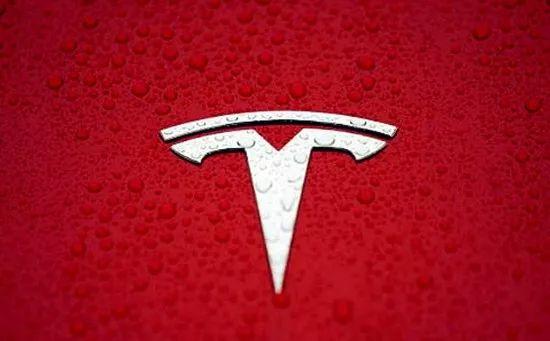 都是降價鬧得？特斯拉Model 3被暫停交付