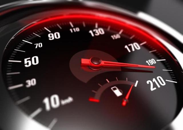 汽车仪表显示的车速跟实际车速是否有差异，对超速违章影响大吗？
