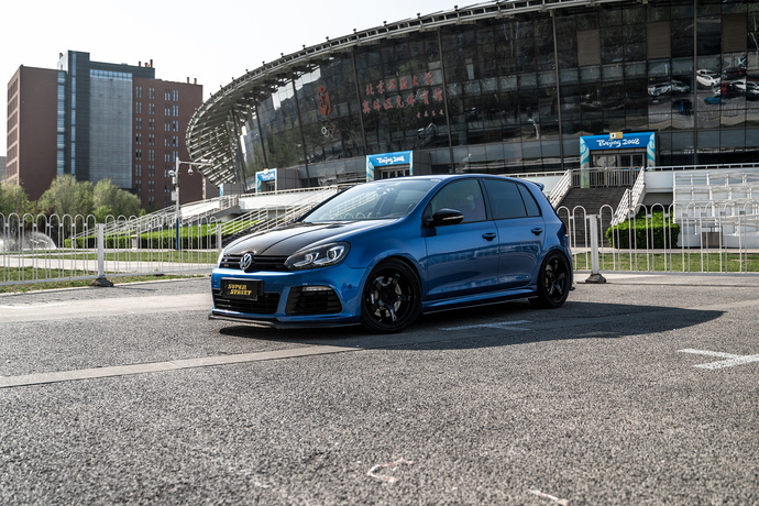 superstreet汽车俱乐部-速度机器-高尔夫6r20