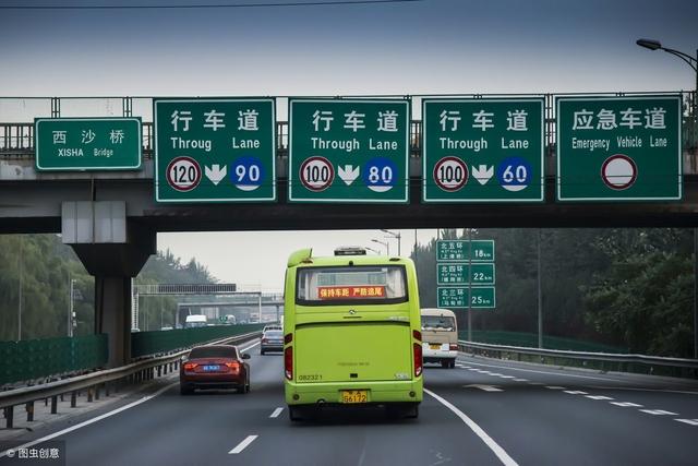 國內(nèi)首條“不限速高速”來了！技術(shù)比肩德國，車主：可以飆車了？