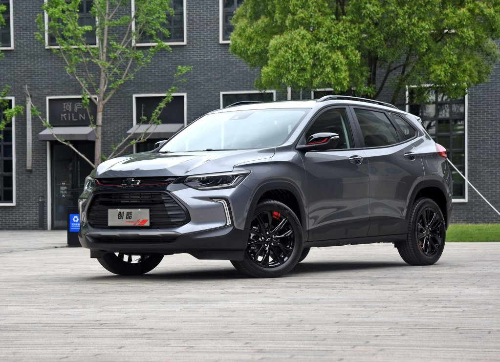 美系合资SUV，全系带T，油耗5.1L，出厂价不到10万