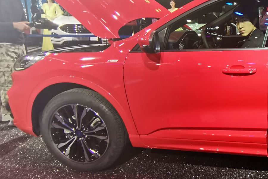 又一款全新緊湊型SUV亮相廣州車展，福特能否翻身就看它的了