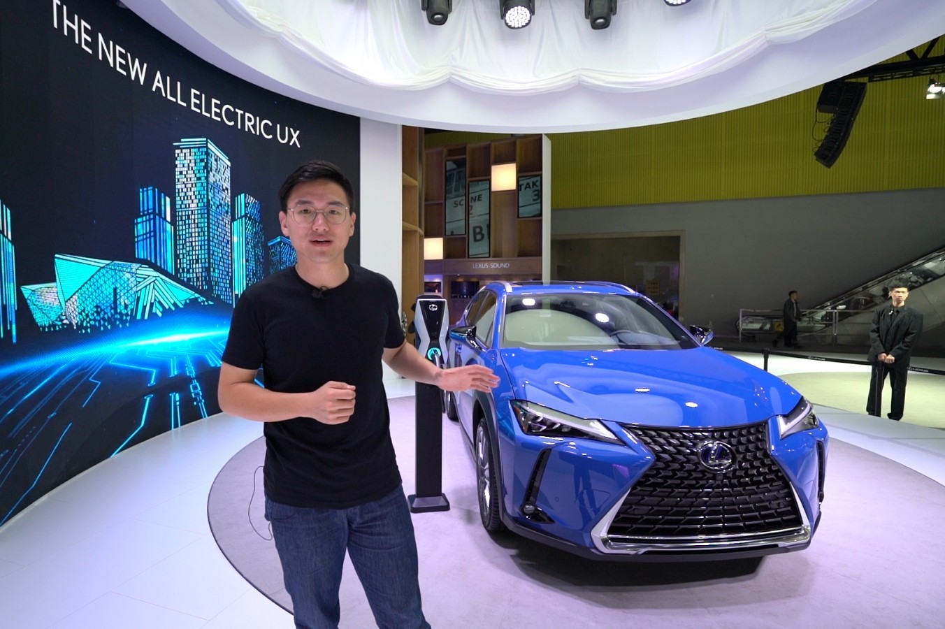 廣州車展：來康康雷克薩斯第一款純電車型-UX300e