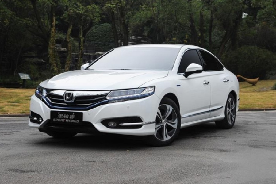 與雅閣同平臺，這款B級車竟淪為二手車性價比之王？