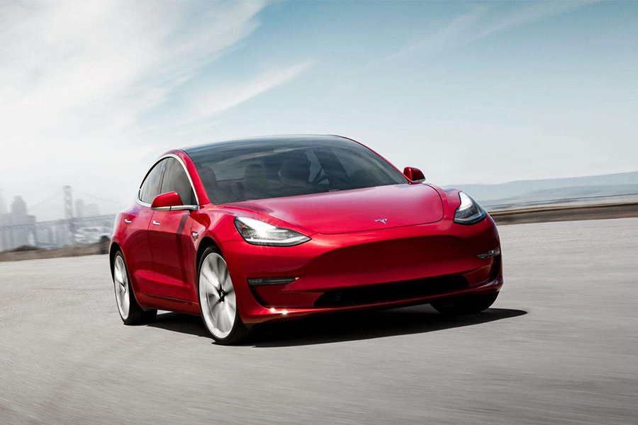 特斯拉国产MODEL 3售价不到30万，要抢宝马3系风头