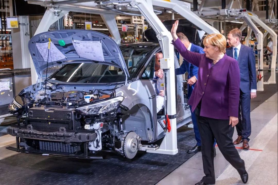 德国22年来最低销量，德国汽车工业怎么了？