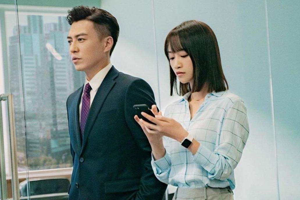 《精英律師》羅檳座駕 頂配林肯大陸3.0T V6四驅(qū)總統(tǒng)版
