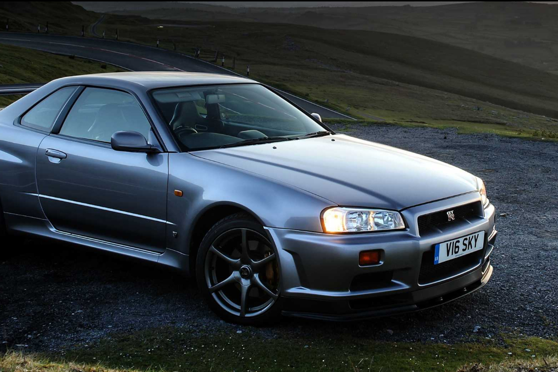 日产为经典款GT-R R33、R34打造新部件