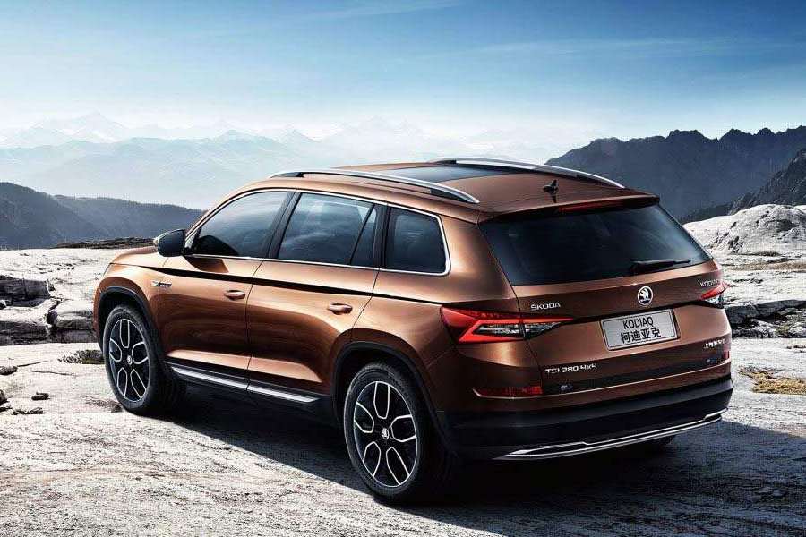 不到15萬的合資中型SUV，軸距2791mm，起步2.0T配