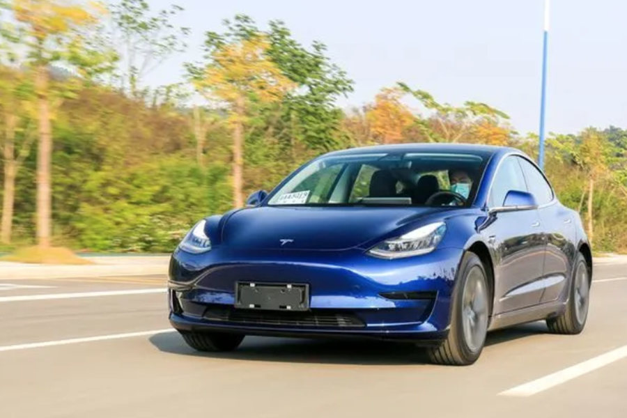 深度測試國產(chǎn)Model 3！到底該選BBA還是買特斯拉 ？