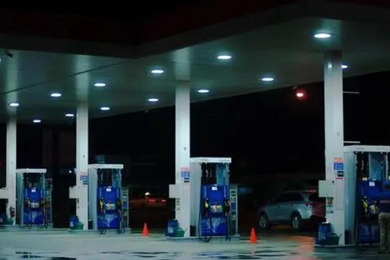 比加油站还便宜，APP上的油价能信吗？老司机：放心加吧
