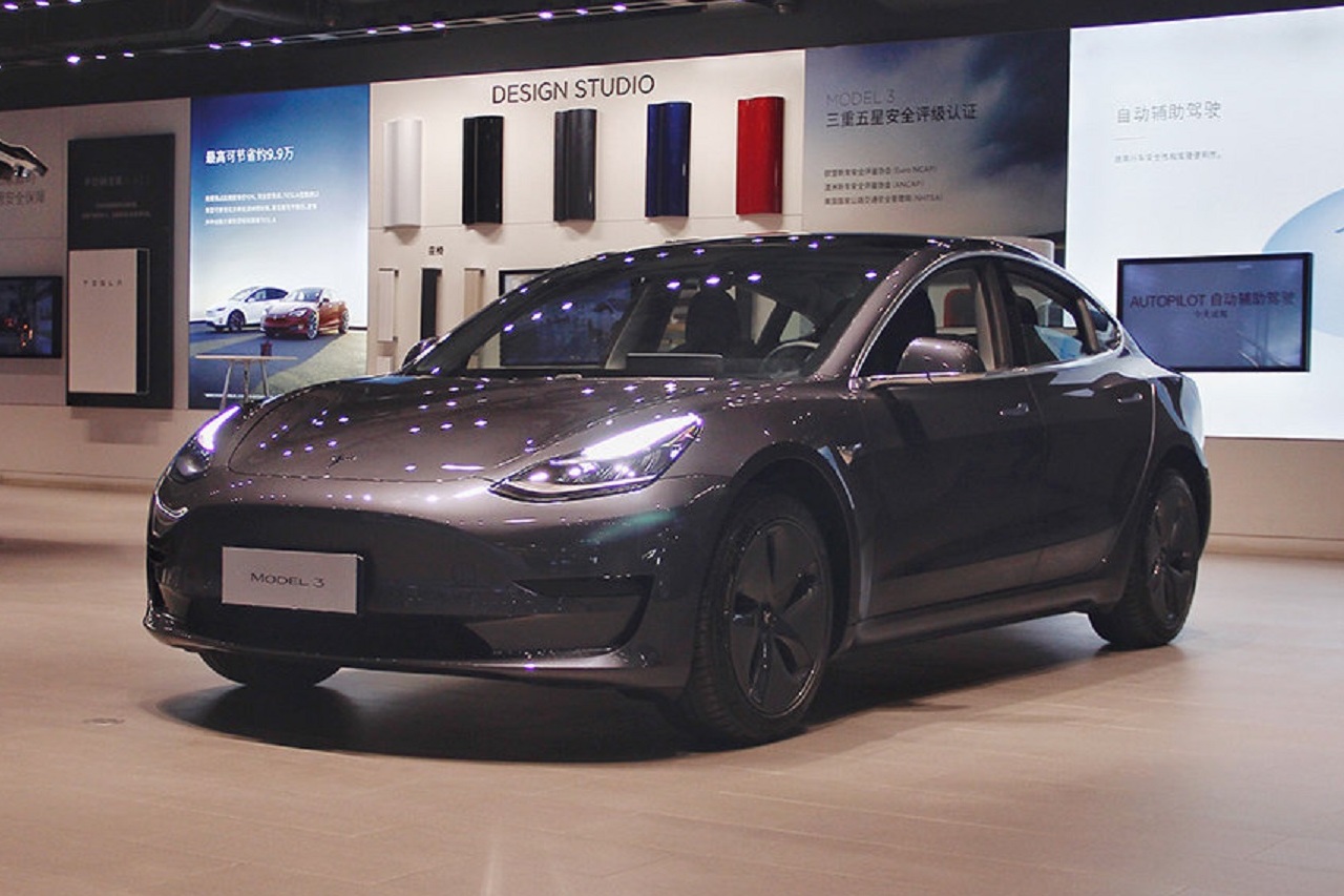 买特斯拉再等等！长续航Model 3低配版或要降到27万