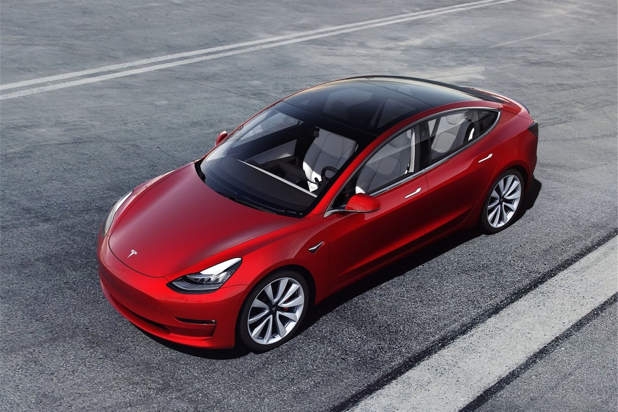 電動(dòng)車(chē)首次成為英國(guó)最暢銷(xiāo)汽車(chē),特斯拉Model 3創(chuàng)造歷史?