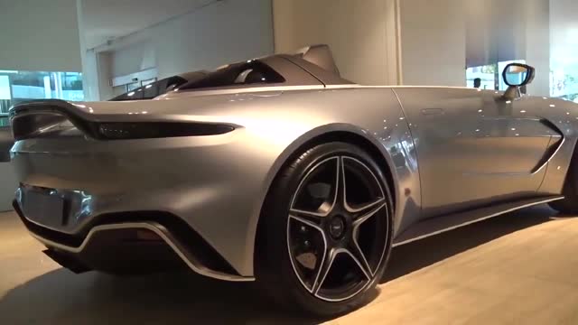 實(shí)拍阿斯頓馬丁Vantage 12跑車(chē) 外觀和內(nèi)飾高清鑒賞