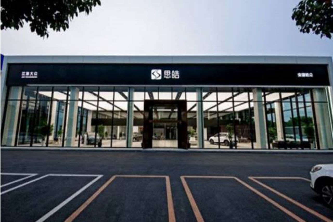 讓顧客逛商場(chǎng)順手買個(gè)車,江淮大眾這是什么操作