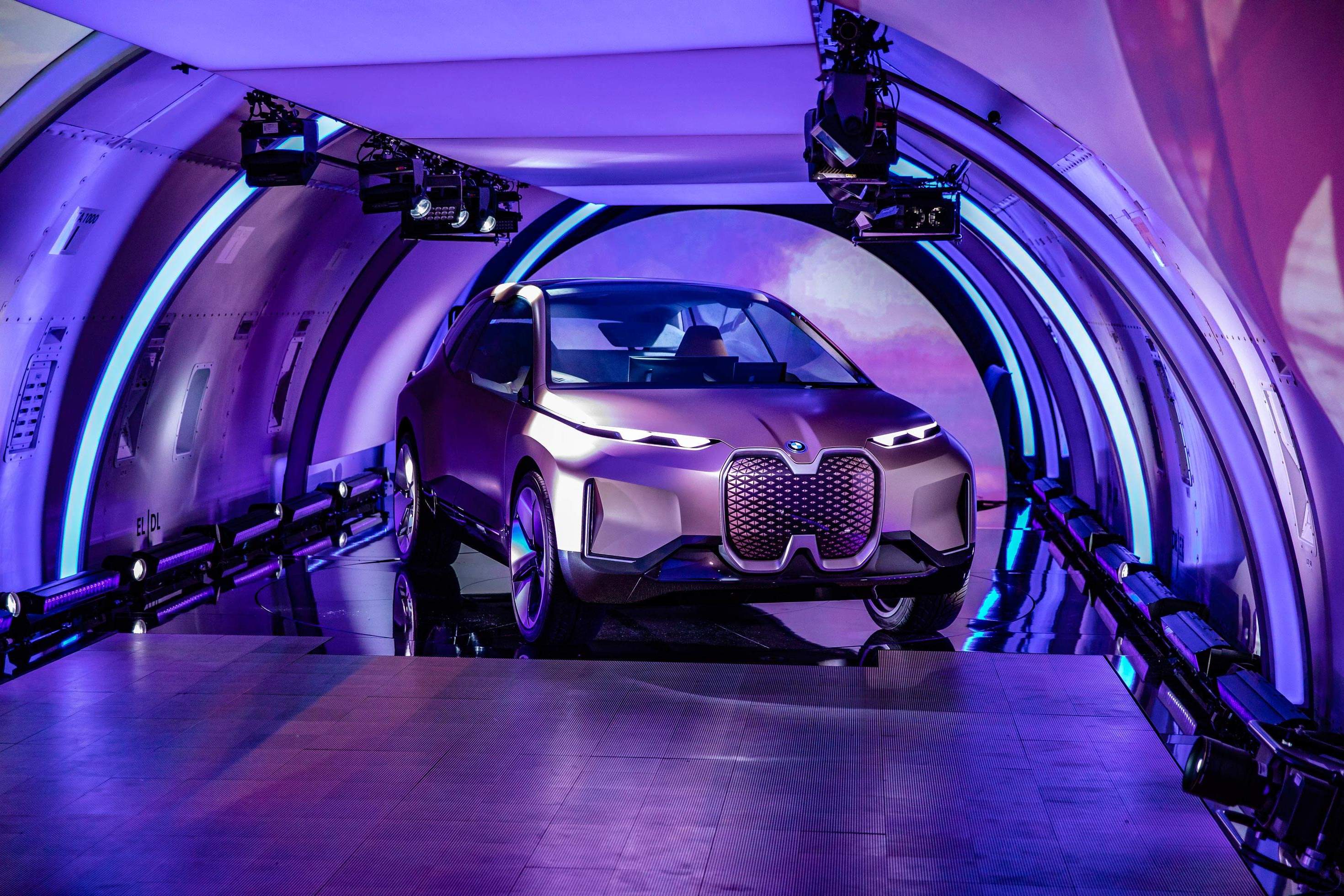 宝马全新纯电动汽车或命名“i5”，2021年上市？