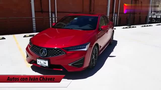 謳歌ILX實(shí)車(chē)展示，看到外觀和內(nèi)飾，給個(gè)不心動(dòng)的理由