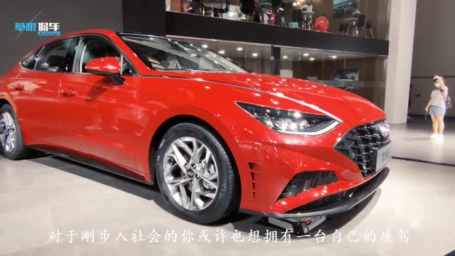 年輕人的首選合資SUV，全景天窗、倒車影像都有，售10.58萬起