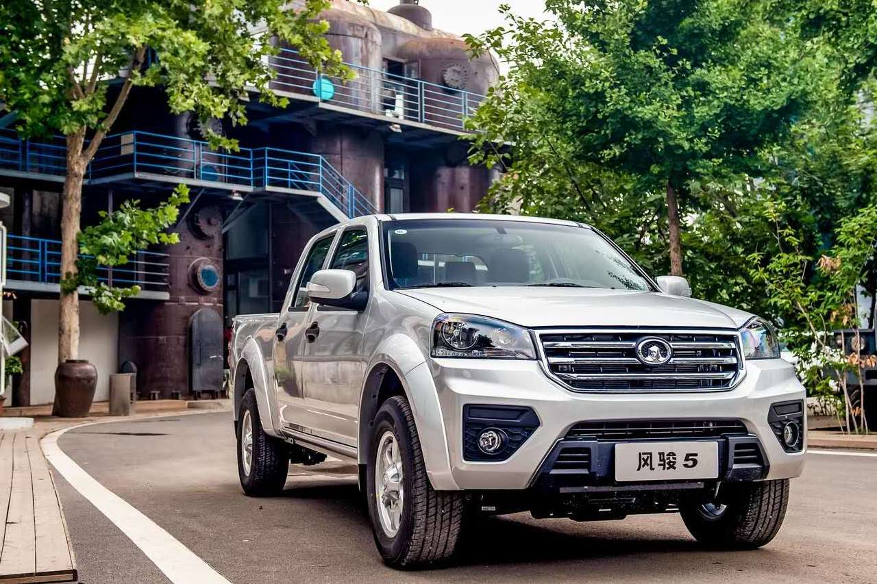 風駿5柴油版,油耗7.6L/100km,標配ABS+EBD