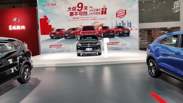 車長4930mm中型SUV，配2.0T動(dòng)力，售12.59萬起，空間大開著也氣派