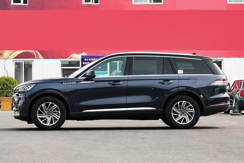 超大SUV怎么選?不妨來看看這款,3.0T+V6還配感應(yīng)尾門