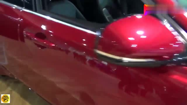 捷豹XE亮相海外車展，土豪們喜歡這臺車嗎？