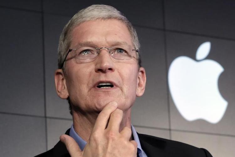 大众CEO吹捧特斯拉，五年内市值超苹果，汽车三大件将被淘汰？