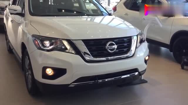 日產(chǎn)探路者SL實(shí)車展示，外觀和內(nèi)飾細(xì)節(jié)鑒賞，你有心動(dòng)嗎