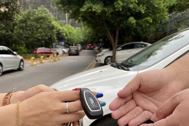 吃著火鍋保養車？長安福特